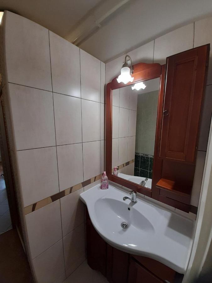 Zoeld Sziget Apartmanlakas เอ็กเกอร์ ภายนอก รูปภาพ