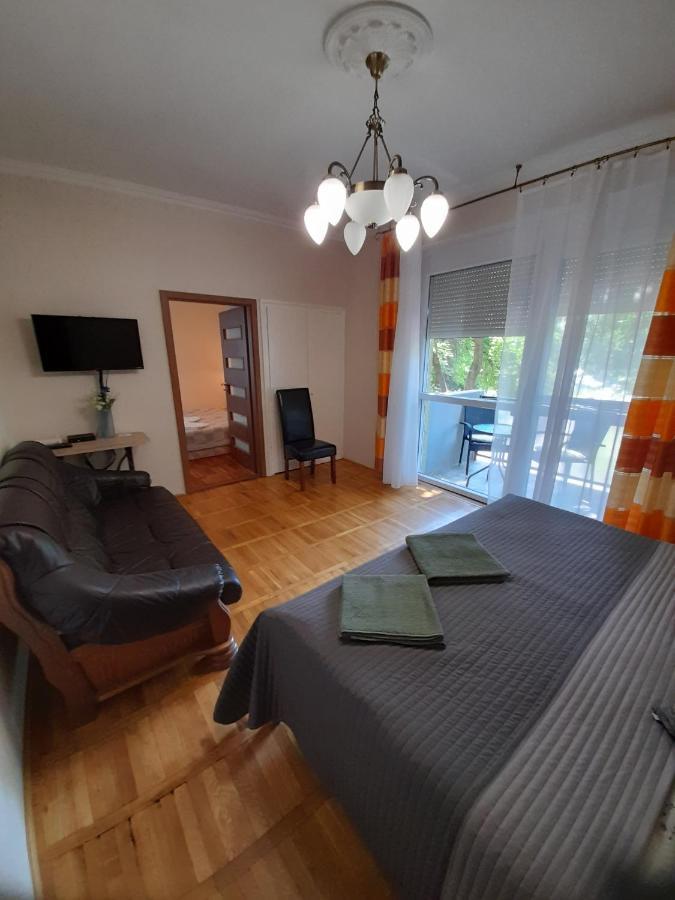 Zoeld Sziget Apartmanlakas เอ็กเกอร์ ภายนอก รูปภาพ