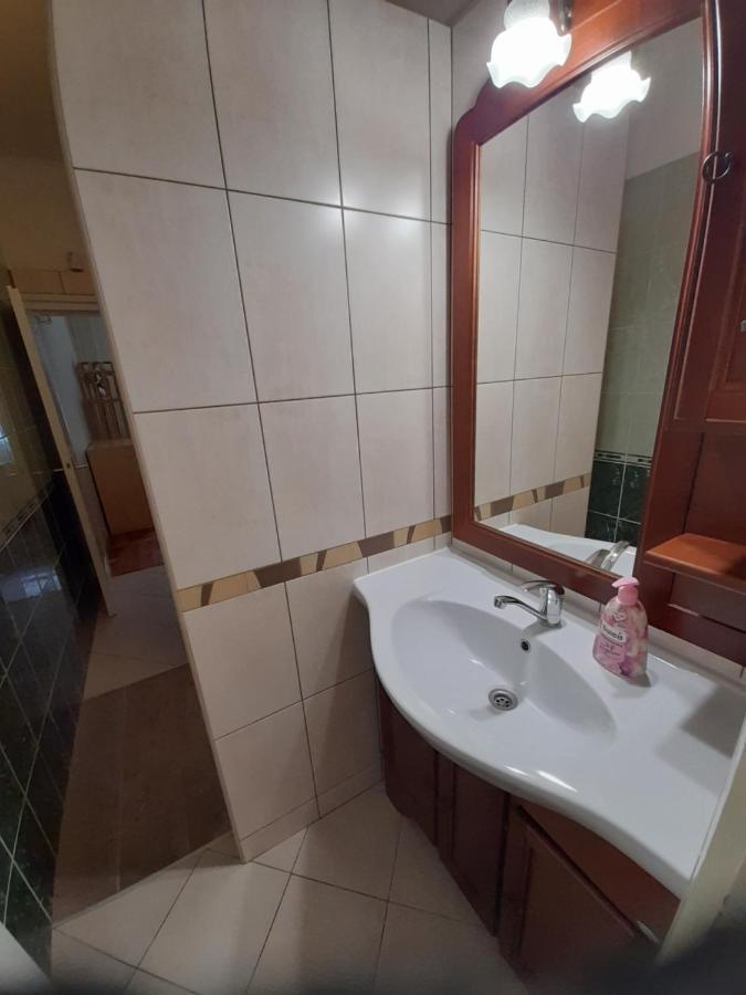 Zoeld Sziget Apartmanlakas เอ็กเกอร์ ภายนอก รูปภาพ